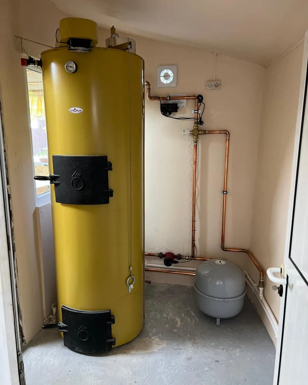 centrala termica pe lemne Stropuva